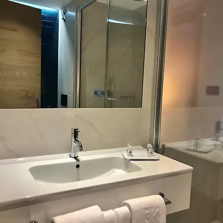 3k Porto Aeroporto Hotel Maía