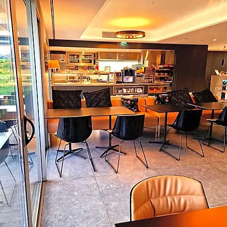 Hotel 3k Porto Aeroporto