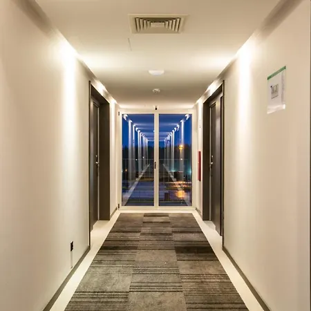 3k Porto Aeroporto 3*