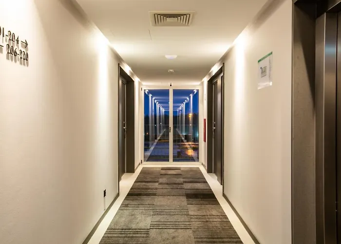 3k Porto Aeroporto 3*